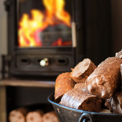50 x 20kg Packs Hotmax 100% Natural Recycled Wood Dust Stove BBQ Burner Fuel Log Briquettes - 6