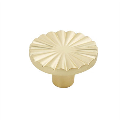 Keypak 10 Pack Modern Chic Round Knobs 30mm Brushed BrassCabinet Drawer Wardrobe Furniture Handle Knob Pull from B&Q