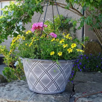  - Recycled Plastic Planter Pot14" Lattice Basket Black White