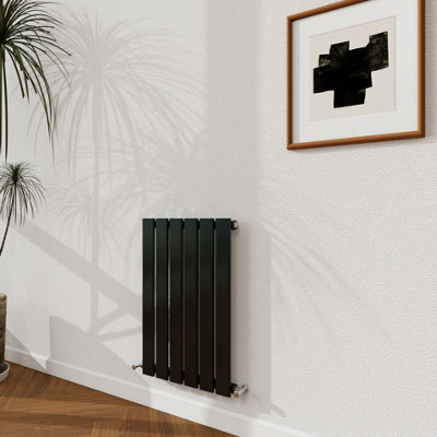 Probaty Bathrooms 600X408mm Black Horizontal Design Radiator Single Panel Modern Central Heating Flat Panel Radiators from B&Q