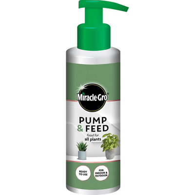 B&Q -  Pump & Feed All Purpose Liquid Universal Plant Feed200Ml