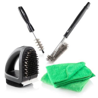 Fire Mountain Bbq Cleaning Brush Set from B&Q