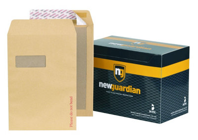 Bongio New Guardian H26326 Envelopes Heavyweight Board-Backed Peel And Seal Manilla C4 Pack Of 125 from B&Q