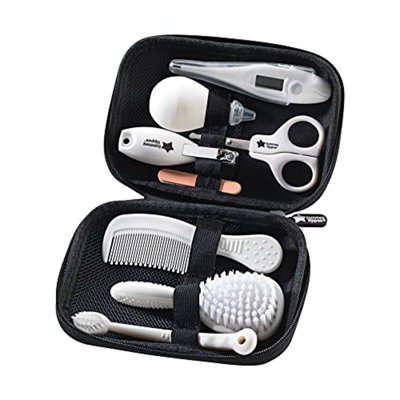 Tommee Tippee Baby Healthcare and Grooming Kit, 9X Essential Newborn Care Items - Image 7
