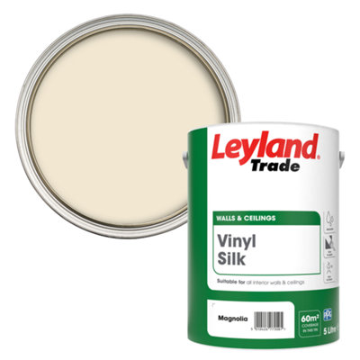 Leyland Trade Magnolia Vinyl Silk Wall & Ceiling Emulsion Paint5L from B&Q