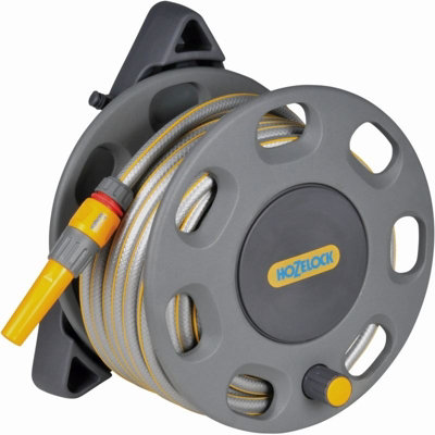 B&Q -  Wall Mounted Compact Garden Reel With 15M Hose Watering Kit 2422