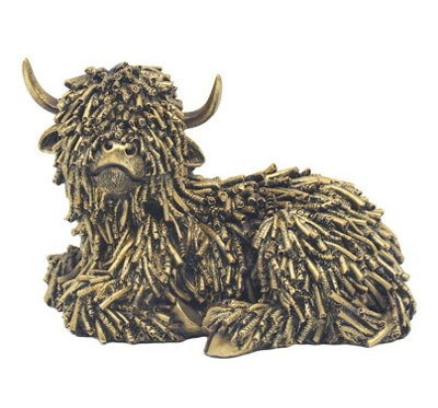 - Highland Cow Figurine Rustic Ornament Resting Detailed Display Housewarming Gift