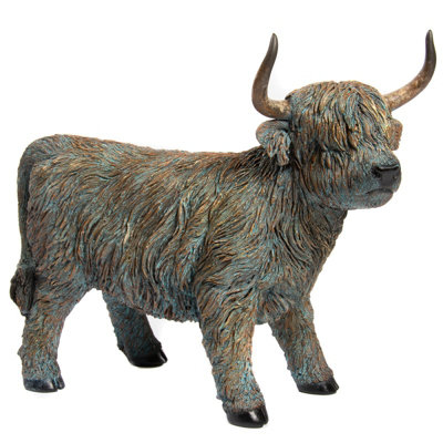  - Highland Cow Walking Statue Medium Ornament Figurine Rustic Home Decoration Gift