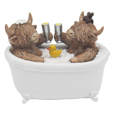 Highland Cows Figurine Relaxing In Bathtub Rustic Decor Cute Ornament Display