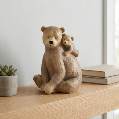 Garden Greatness Beau On Bonnies Back OrnamentPremium Quality Home Decor from B&Q