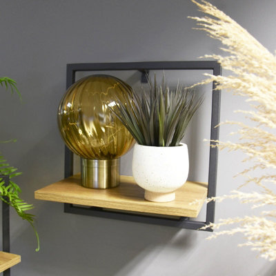 Madison & Mayfair Golden Glow Oak Wall-Mounted Shelf (35X35Cm)