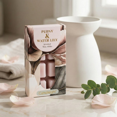 Candlelight Pink Floral Peony & Waterlily Small Wax Melt from B&Q