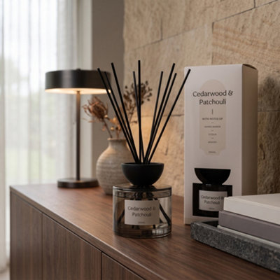 Candlelight Blue Cedarwood & Patchouli Scent Reed Diffuser, 500Ml
