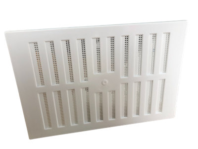 B&Q Adjustable Louvre 9X6 With Flyscreen White