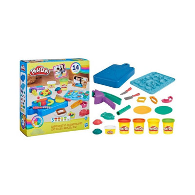 Play-Doh Kitchen Creations Little Chef Starter Set 14 Accessories - Image 6