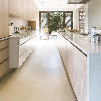 Kraus Parson Waterproof Wood Effect Luxury Vinyl Click Flooring 12 Plank Pack 2.23M² With Built-In Underlay from B&Q
