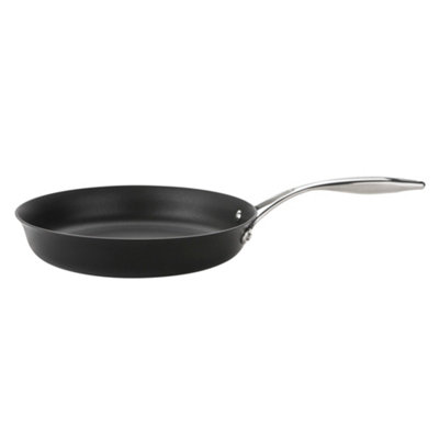 Circulon Black Round Hard-Anodized Aluminium Non-Stick Skillet 28Cm from B&Q