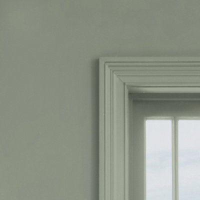 B&Q -  Mid Sage Green Mixed To Order Ultimate Paint 2.5L