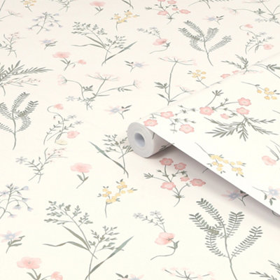 B&Q -  Crosswell Cream Leaves Smooth Wallpaper