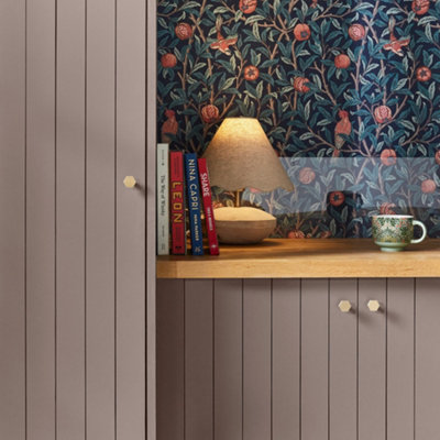 William Morris At Home Pineberry Gallery Emulsion 2.5L Emulsion Paint from B&Q