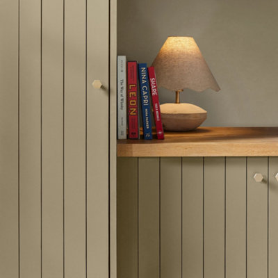 William Morris At Home Woodland Vole Eggshell 1L Interior Wood & Metal Paint from B&Q