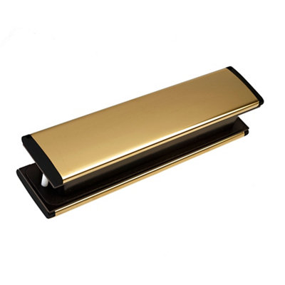 Yale Gold Effect Metal Letter Plate (T)38mm78mm from B&Q