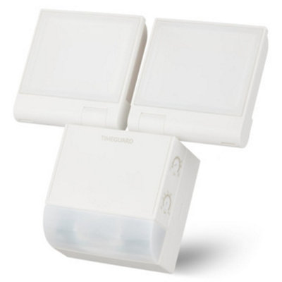 Timeguard Led200pirwhp Led Twin Head Floodlight Fitting With Pir 17W (White) White