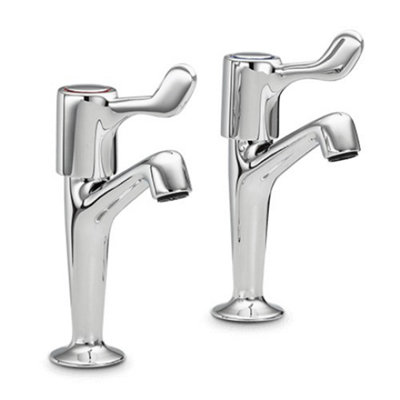 Heatrae Sadia Pack M Elbow Pillar Taps 95970323 from B&Q
