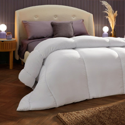 Silentnight Deep Sleep Duvet15 TogWhiteSingle from B&Q