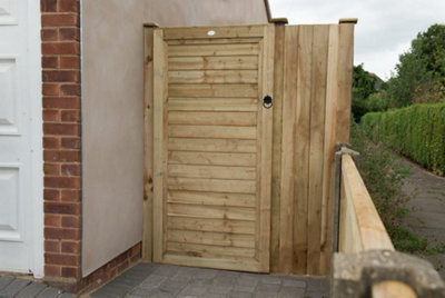 B&Q -  Pressure Treated Wooden Square Lap Gate 6Ft (1.83M High)