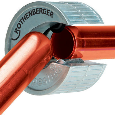 Rothenberger Manual 15mm Copper Pipe Cutter from B&Q