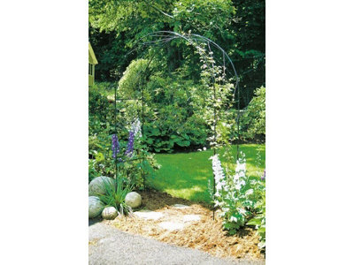 Poppy Forge Oregon Arch Hardstanding Garden ArchwaySolid SteelL53 X W152 X H239 CmPowder Coated Black from B&Q