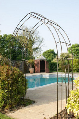 Poppy Forge Gothic Arch (Inc Ground Spikes) Garden ArchwaySolid SteelL53.3 X W142.2 X H223.5 CmPowder Coated Black from B&Q