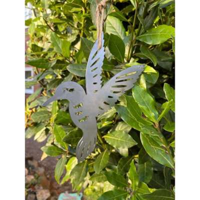 Poppy Forge Hanging Hummingbird Garden Art (Pack Of 3)Bare Metal/ready To RustW22 X H15 Cm from B&Q