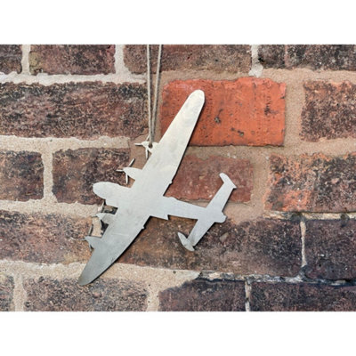 Poppy Forge Hanging Lancaster Garden ArtBare Metal/ready To RustW20 X H20 Cm from B&Q