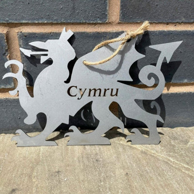 Poppy Forge Hanging Welsh Dragon Garden ArtW20 X H14 CmBlack from B&Q