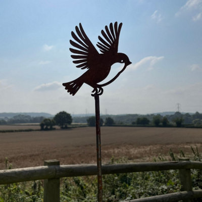 Poppy Forge Flying Robin On 5 Feet Pole (Pack Of 3)Bare Metal/ready To RustW15 X H168 Cm from B&Q