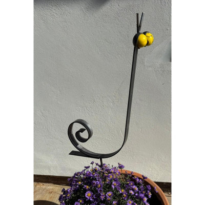 Poppy Forge Marble Snail Eyes Garden ArtBare Metal/ready To RustW41 X H79 Cm from B&Q