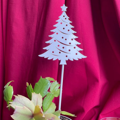 Poppy Forge Christmas Tree Pot Pin Garden Art (Pack Of 3)H25 CmWhite from B&Q