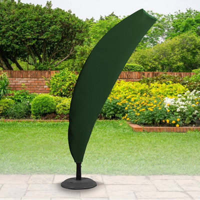 Bosmere Protector 6000 Cantilever Garden Parasol Cover Green L280Cm W80Cm Waterproof Uv Protection 6 Year Guarantee from B&Q