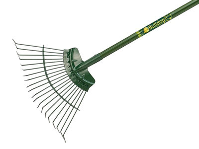 Bulldog 7105775480 Evergreen Lawn Rake 48In Aluminium Shaft Bul7105 from B&Q