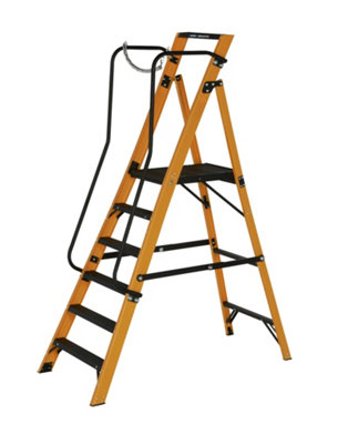 Werner Megastep Platform Ladder 6 Tread from B&Q