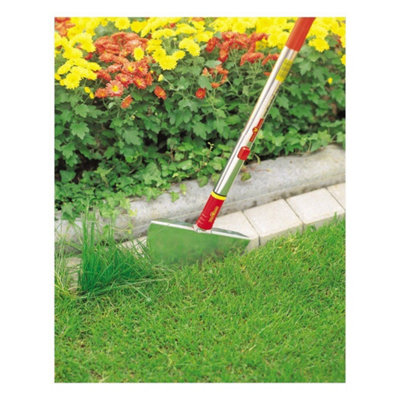 Wolf Garten Multi-Change Rm-M Lawn Edging Iron 22.5Cm & Zm-Ad Aluminium D Grip Handle 80Cm from B&Q