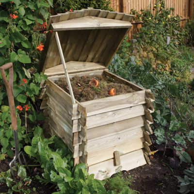 Rowlinson Beehive Timber Composter from B&Q