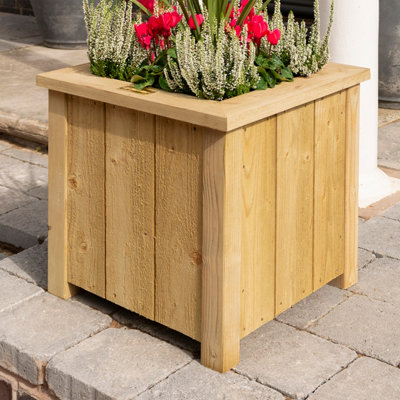 Rowlinson Heritage Square Softwood Planter 30L (W)40Cm from B&Q