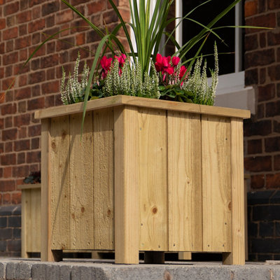 Rowlinson Heritage Square Softwood Planter 30L (W)40Cm from B&Q