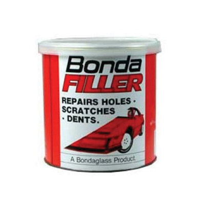 Bonda Filler & Plastic Spreader Card Repair Holes Scratches & Dents 500G from B&Q