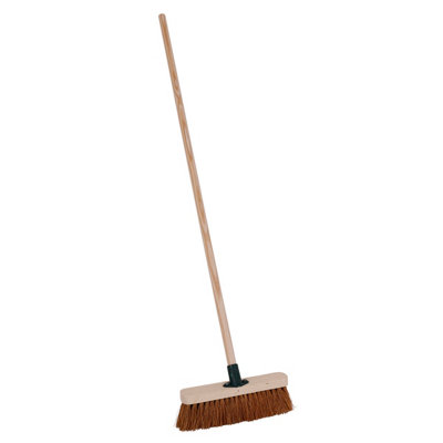 Charles Bentley 11.4" Coco Broom Garden Maintenance from B&Q