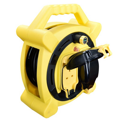 Masterplug 2 Socket Black & Yellow Outdoor Cable Reel20M from B&Q