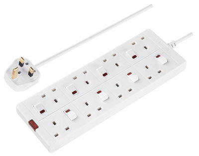Masterplug Swn82-Bd 8 Socket 13A Switched White Extension Lead2M from B&Q